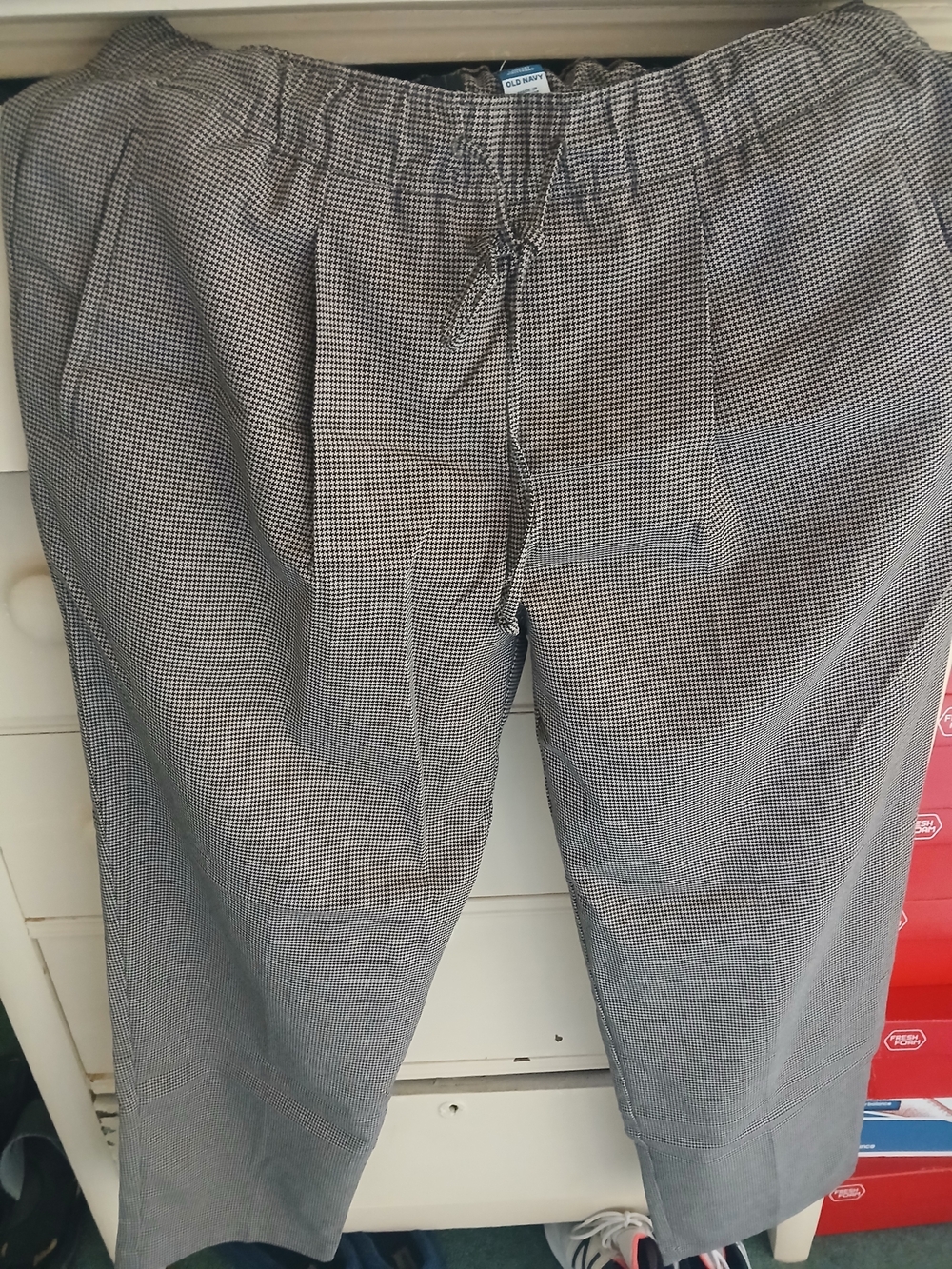Old Navy Women's Black & White Check Drawstring Pants